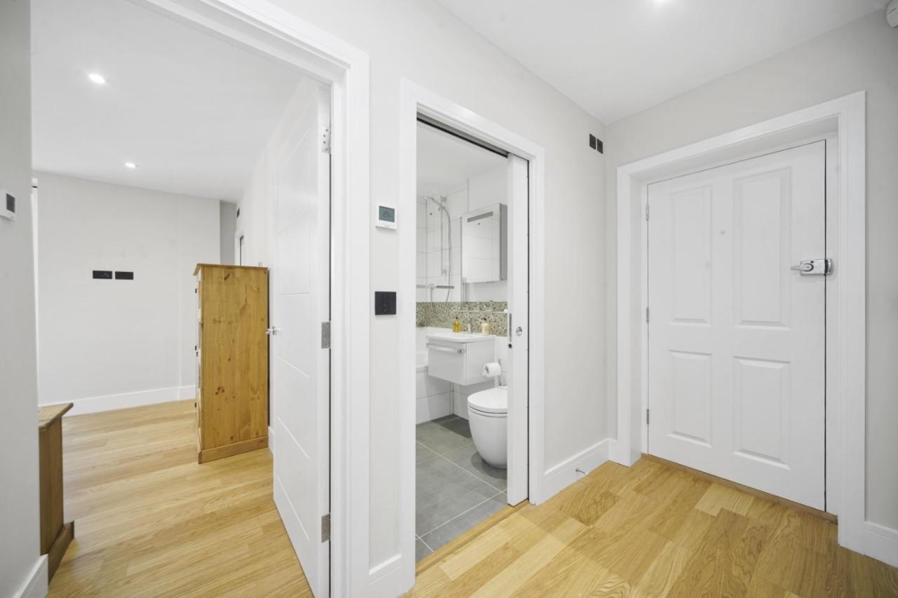 Flat 1 Bridge House Apartment Staines-upon-Thames Luaran gambar